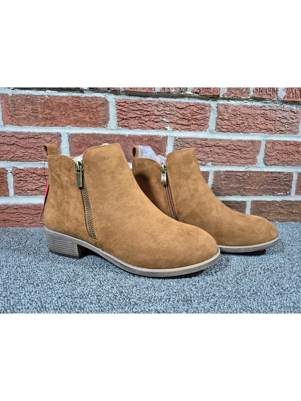 Jeossy Women’s Size 8.5 Brown Faux Suede Dual Zip Ankle Boots NWT